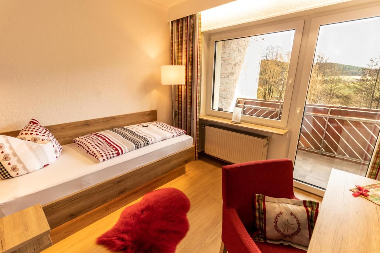 Landhotel Kuehler Grund Grasellenbach Extérieur photo